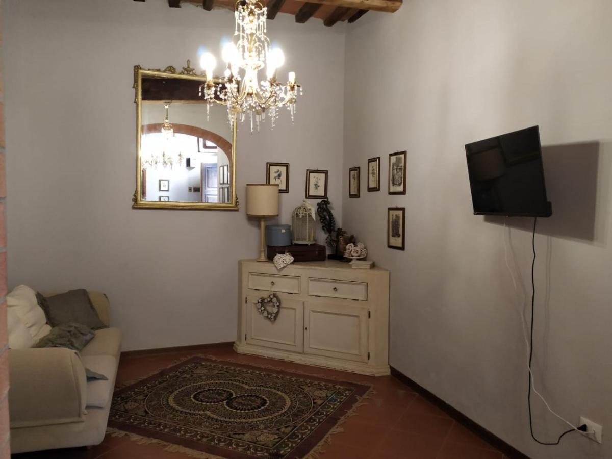 Borgo Antico Villa Lari Exterior foto